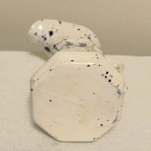 Vtg Handpainted White With Cobalt Splatterware Glazed Pitcher - Picture 5 of 5